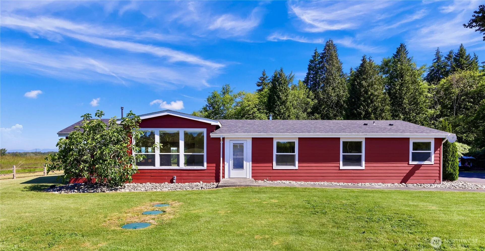 Property photo for 4004 Brown Road, Ferndale photo 2