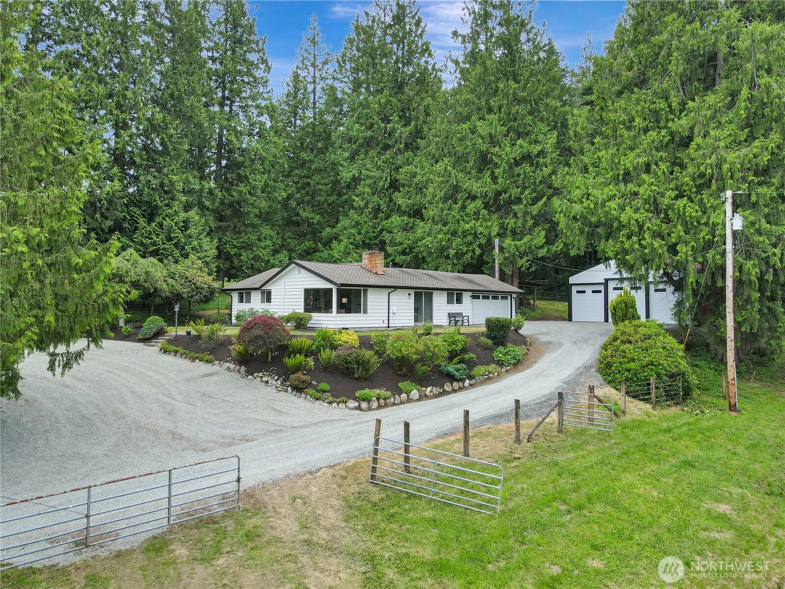 Property photo for 722 172nd Street Nw, Arlington