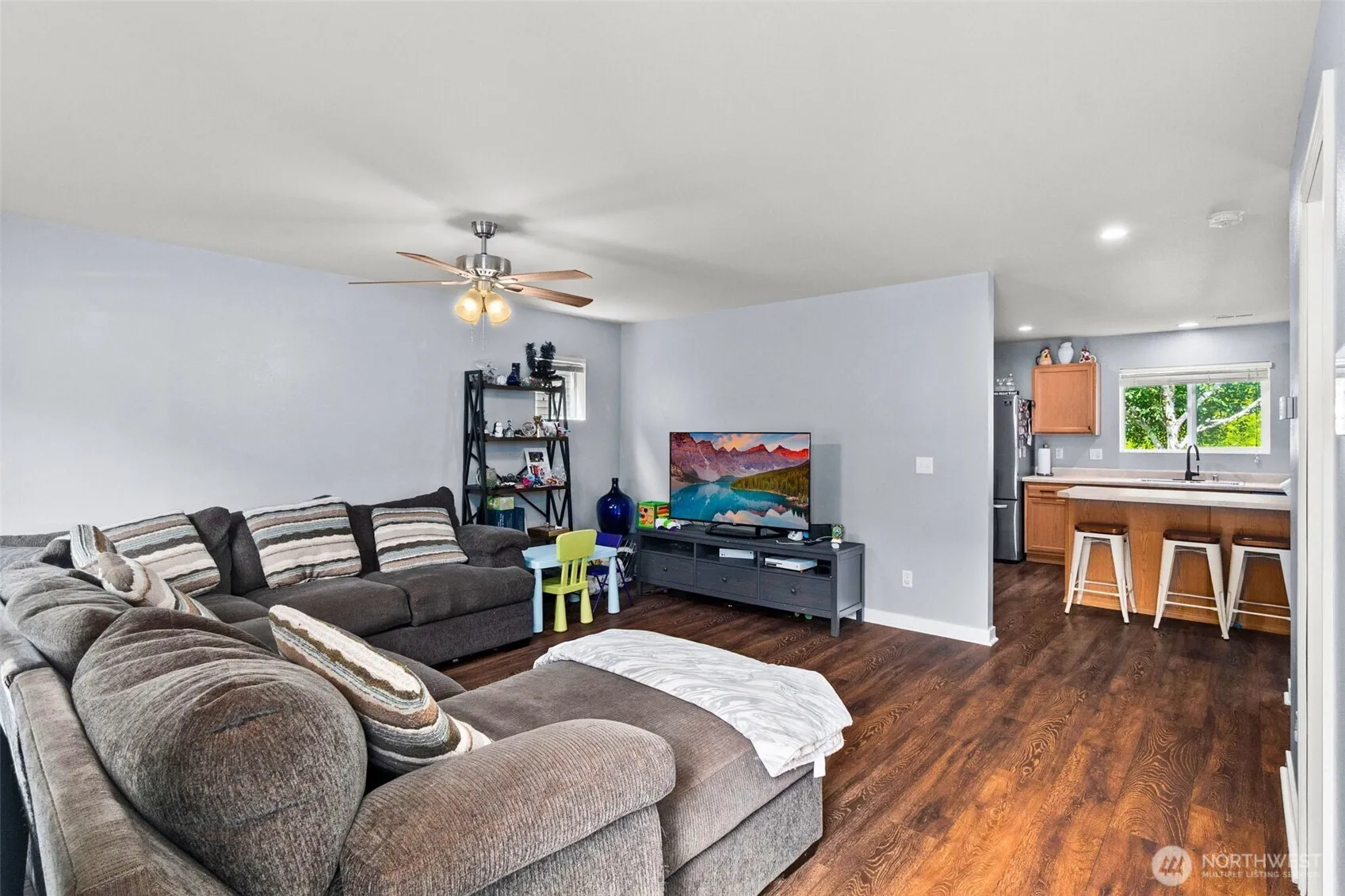 Property photo for 875 Candlestick Lane Sw, Tumwater photo 4