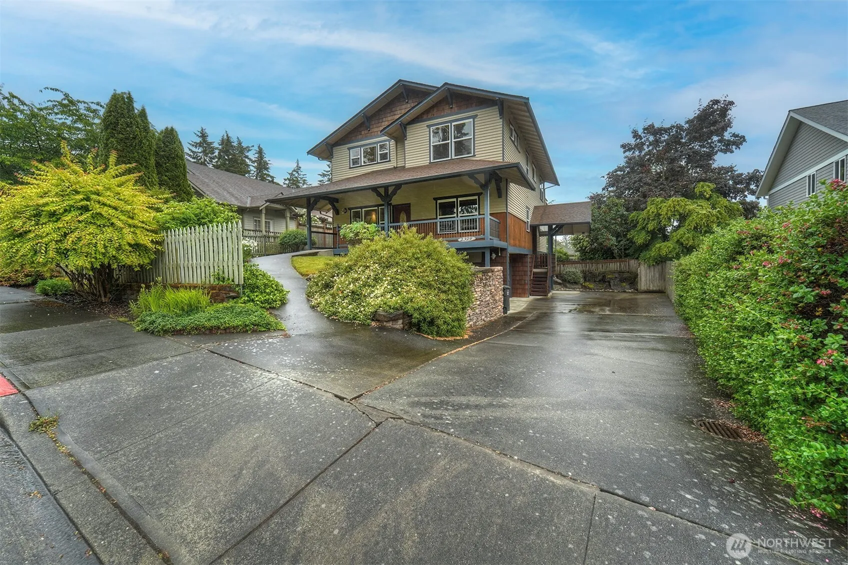 Property photo for 2329 Ne Thistle Court, Poulsbo