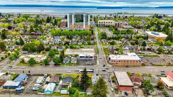 Property photo for 1301 & 1305 Broadway Avenue, Everett