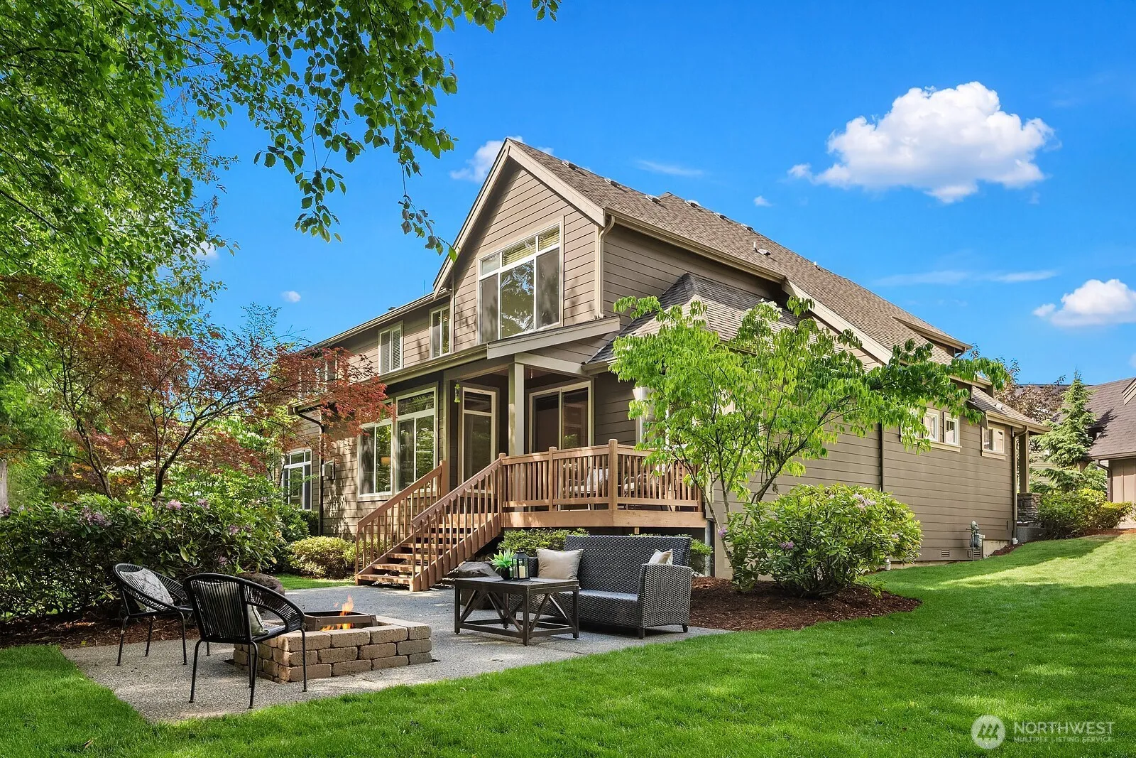 Property photo for 2339 23rd Lane Ne, Issaquah
