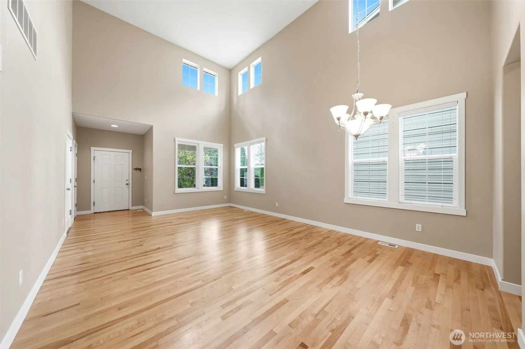 Property photo for 24750 Ne 3rd Place, Sammamish photo 5