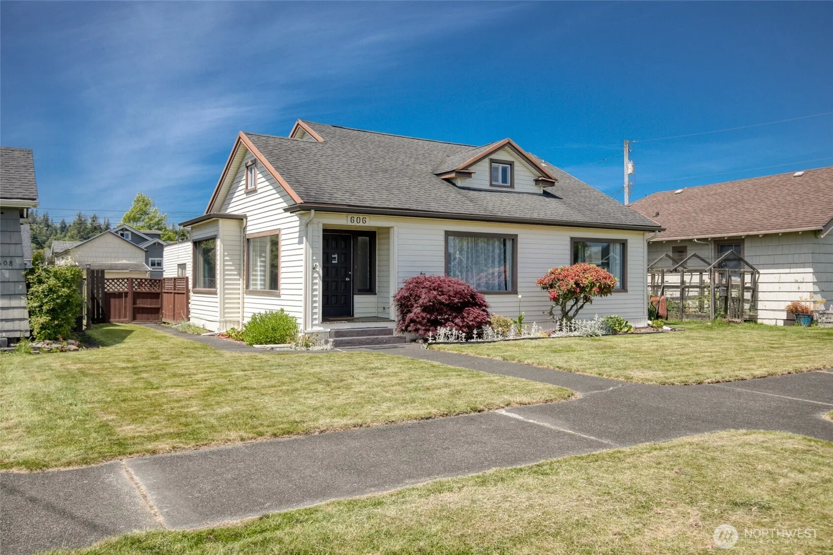 Property photo for 606 W 4th Street, Aberdeen
