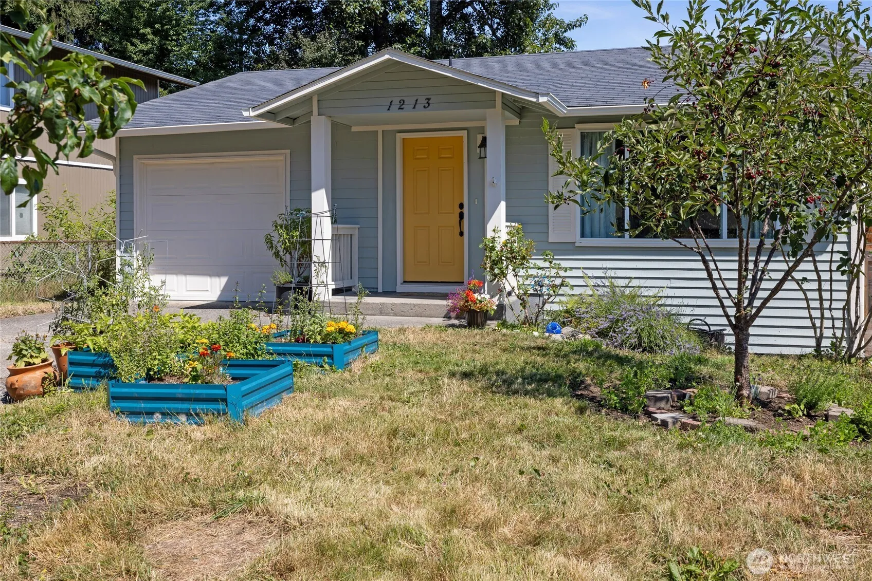 Property photo for 1213 E 59th Street, Tacoma photo 2