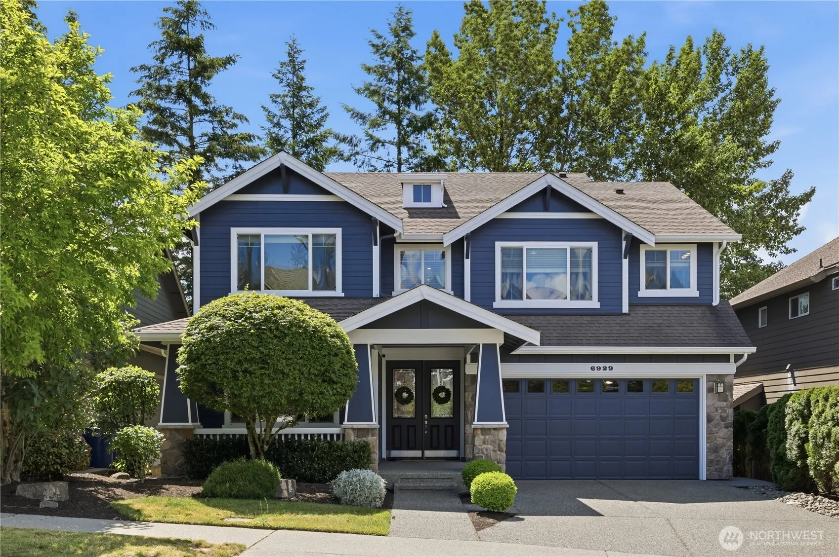 Property photo for 6929 Pinehurst Avenue Se, Snoqualmie