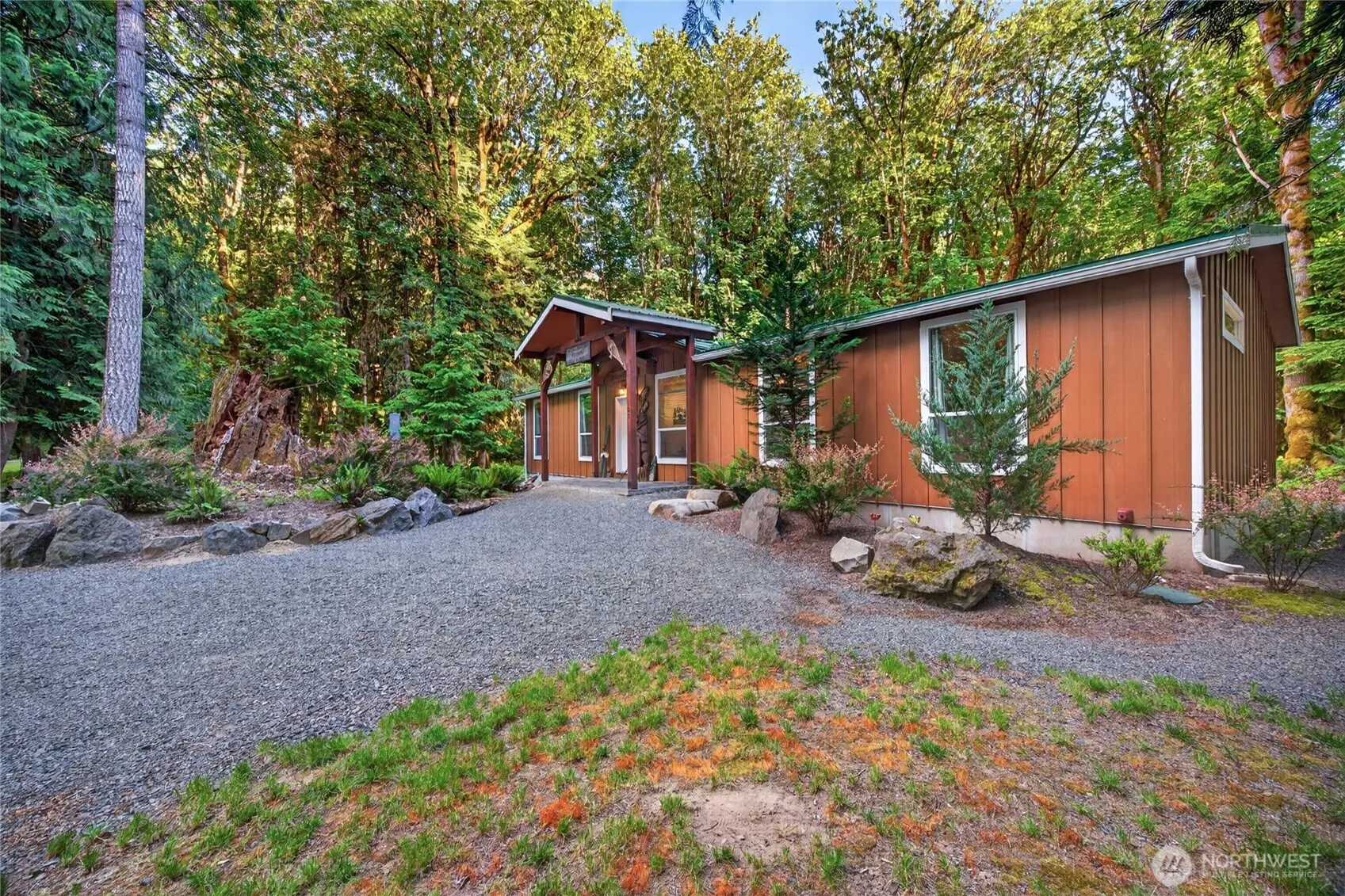 Property photo for 128 Riverview Drive, Packwood photo 2