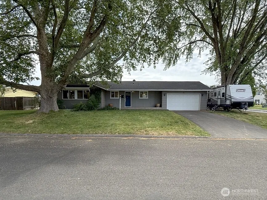 Property photo for 22 Ne Tremont Drive, College Place