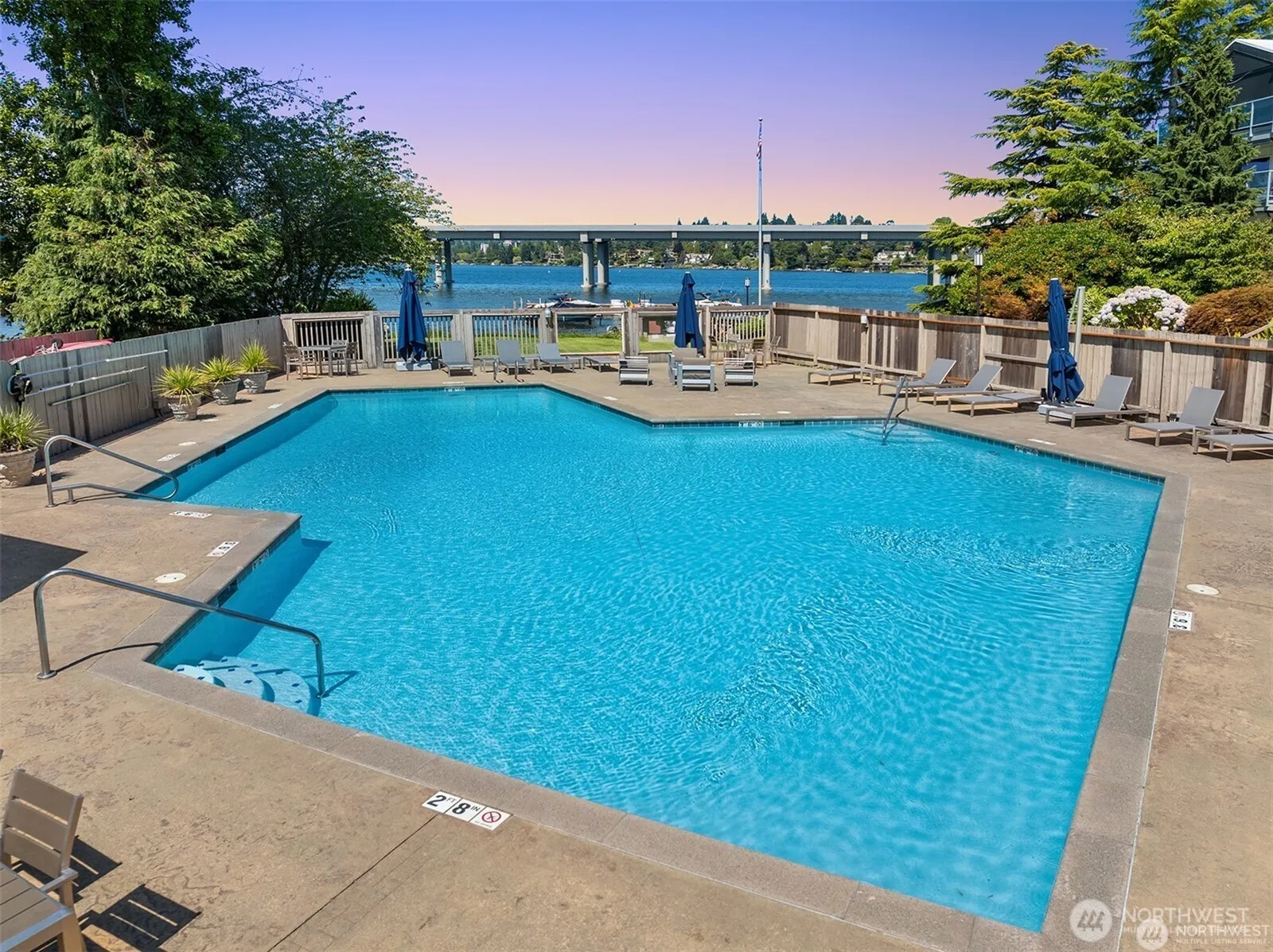 Property photo for 2501 Canterbury Lane E #116, Seattle