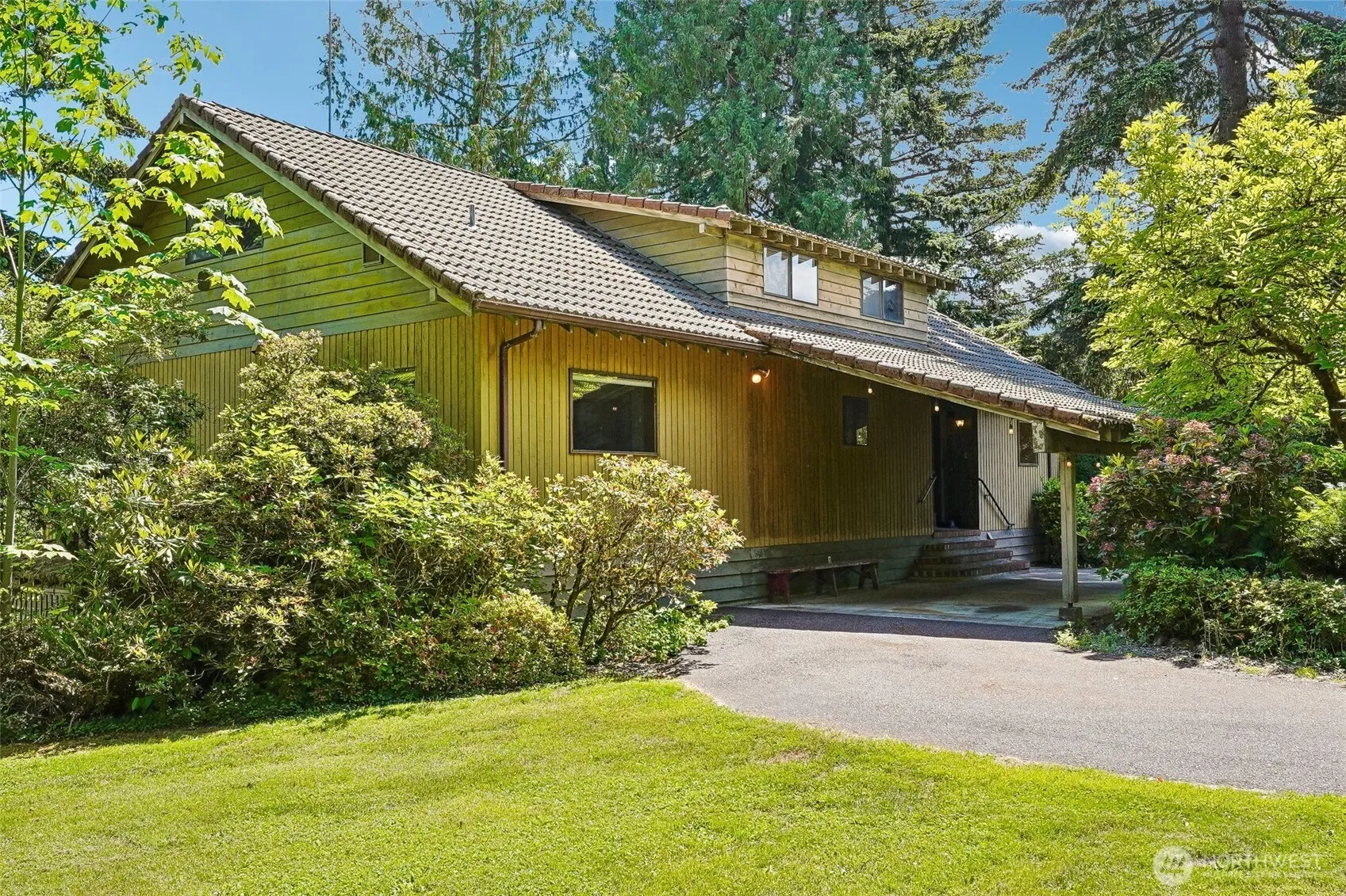 Property photo for 21417 Snag Island Drive E, Lake Tapps photo 3