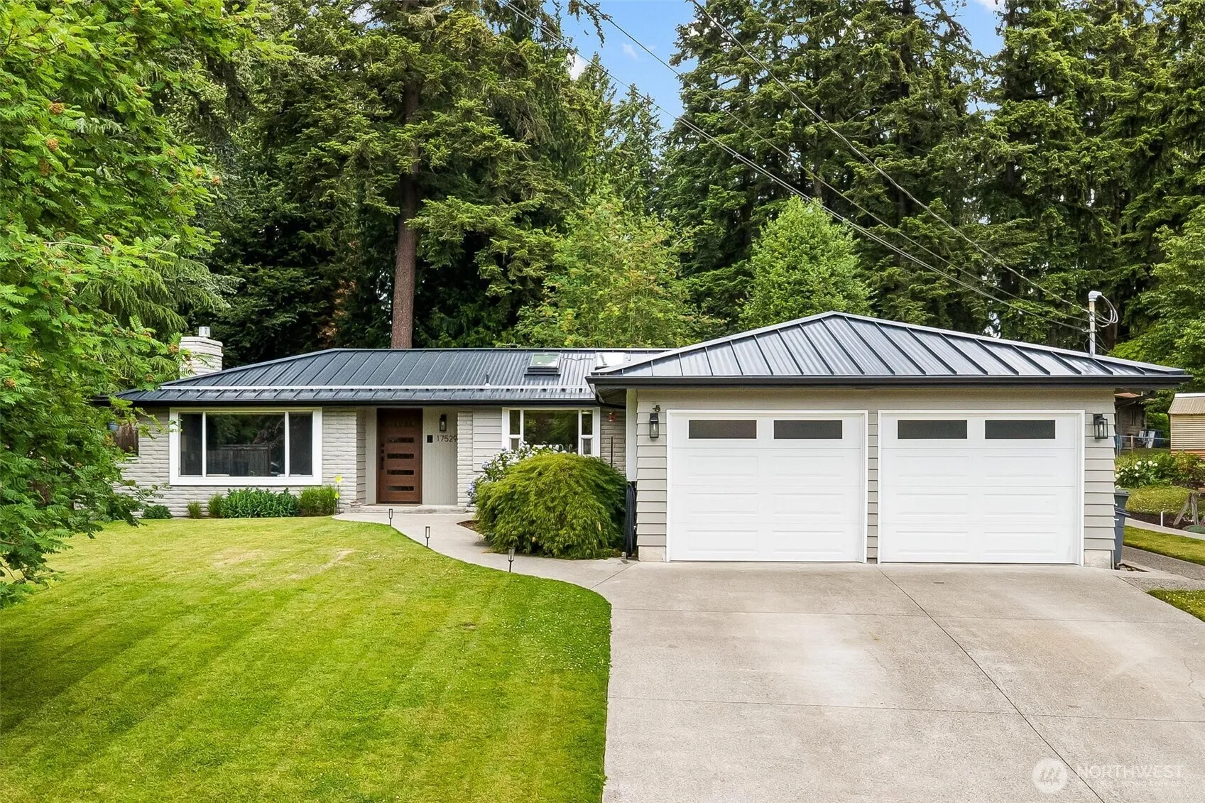 Property photo for 98011 17529 93rd Avenue Ne, Bothell