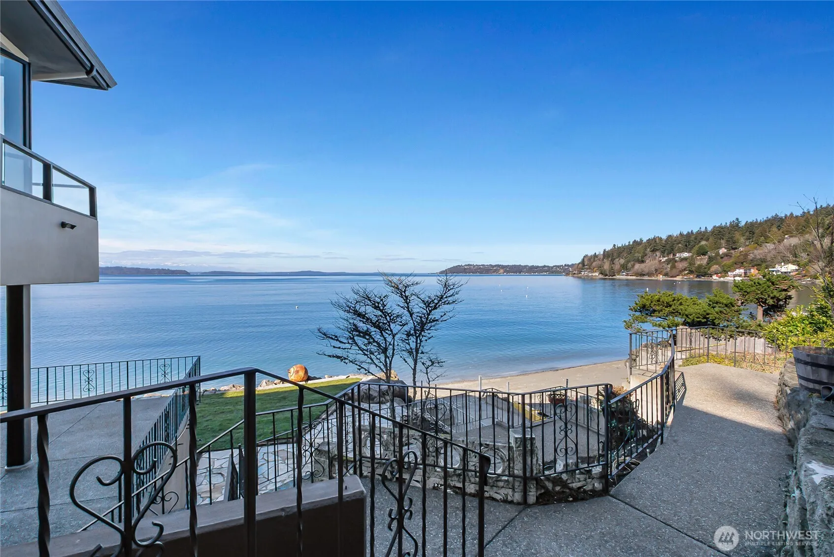 Property photo for 16331 Maplewild Avenue Sw, Burien photo 5