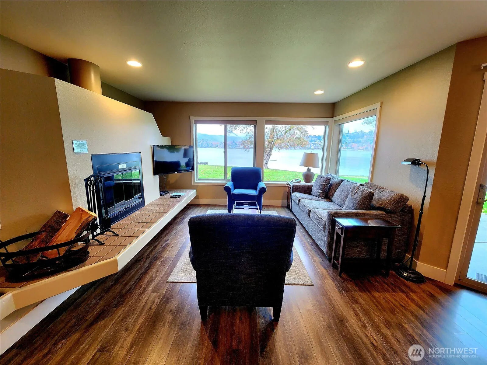 Property photo for 1 Beach 589-d, Manson photo 5