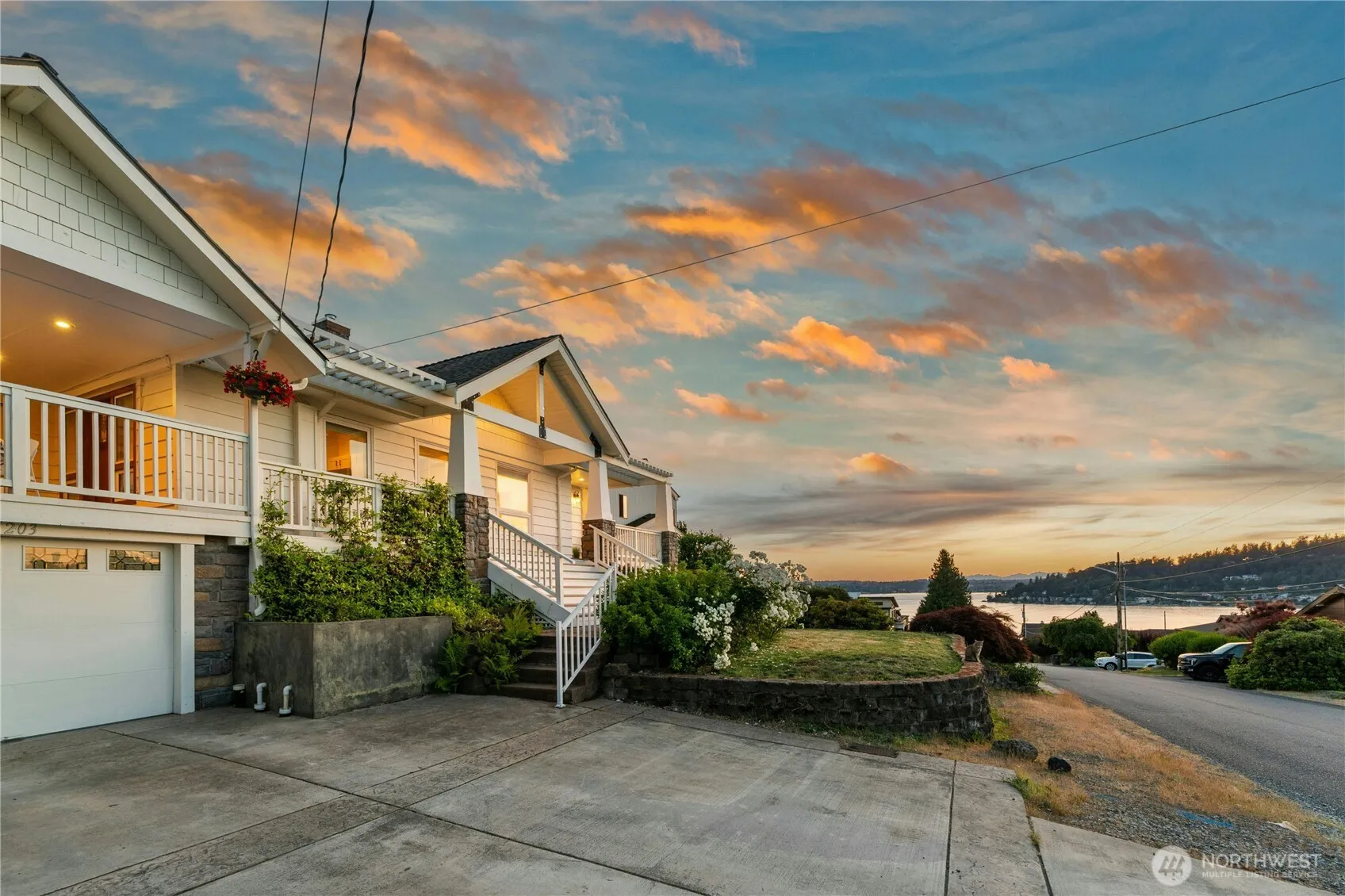 Property photo for 1203 N 36th Street, Renton photo 3
