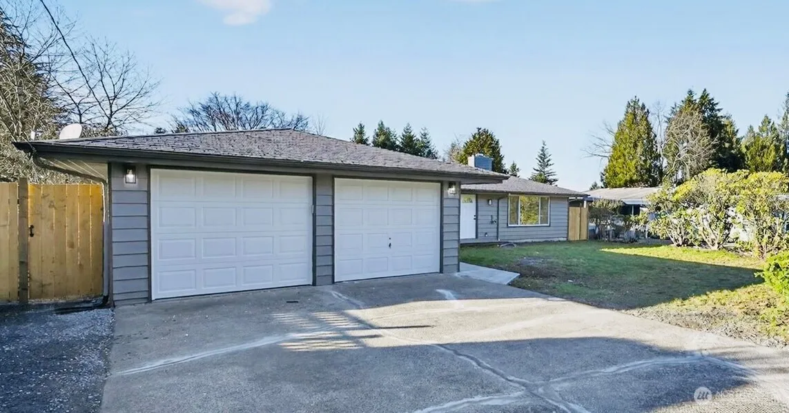 Property photo for 17843 110th Avenue Se, Renton