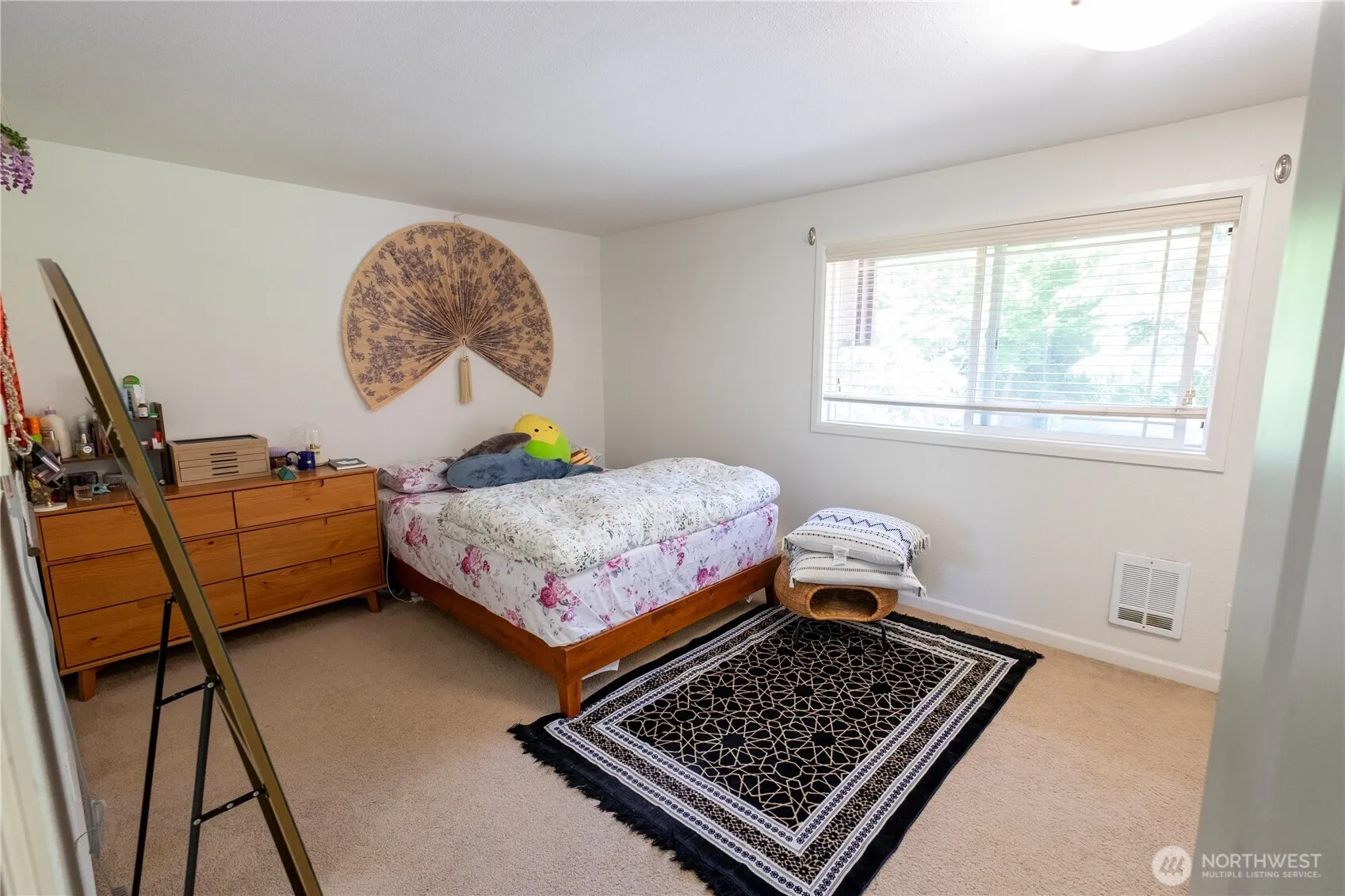 Property photo for 14010 Se 6th Street #24, Bellevue photo 3