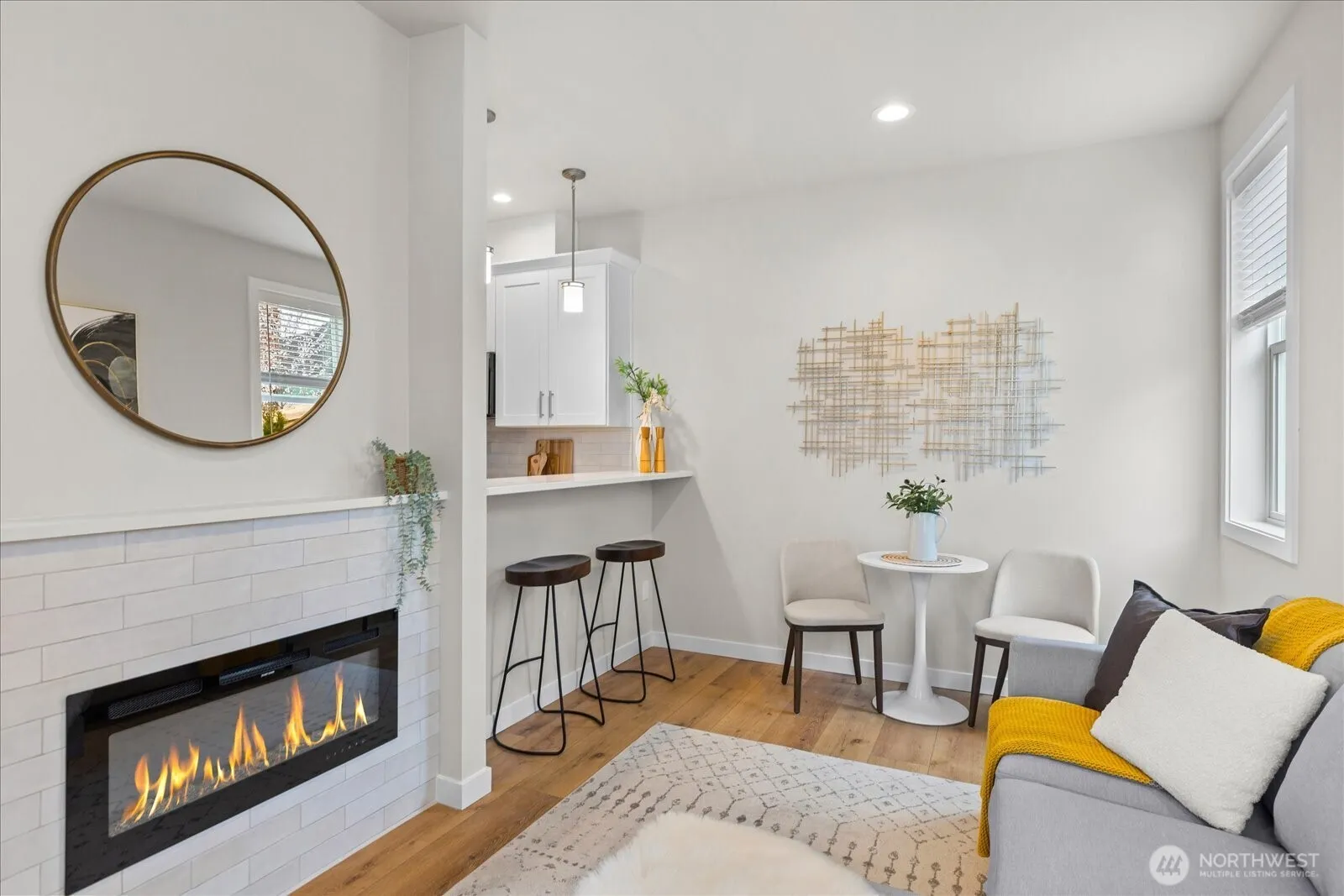 Property photo for 2217 Hoyt Avenue #b, Everett