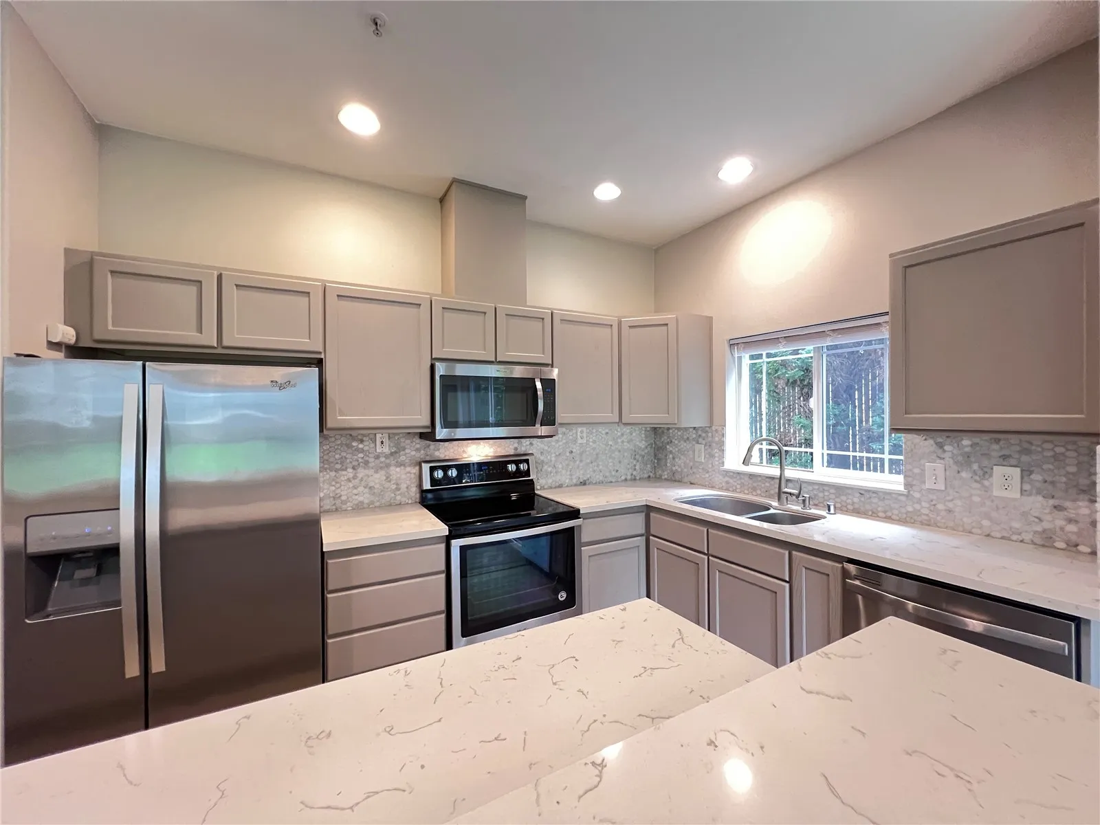 Property photo for 10025 D101 9th Avenue W #d-101, Everett photo 2