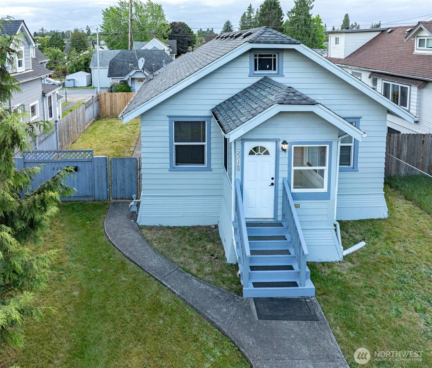 Property photo for 2218 Summit Avenue, Everett