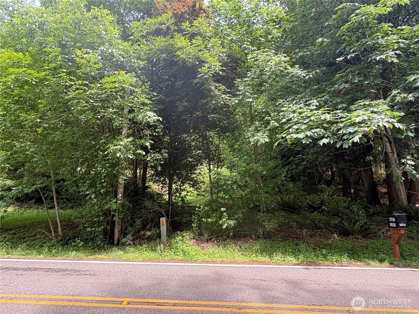Property photo for 1506 Summit Lake Shore Road Nw, Olympia