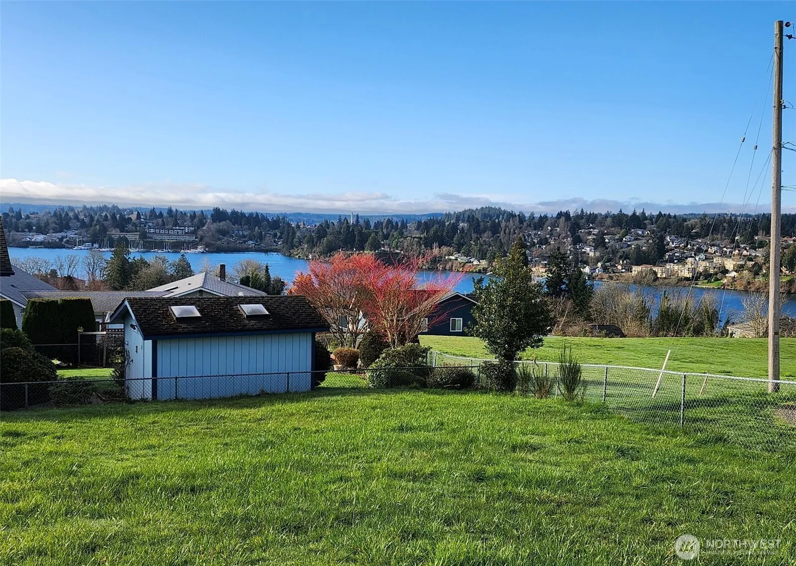 Property photo for 3023 Pawnee Drive, Bremerton photo 4