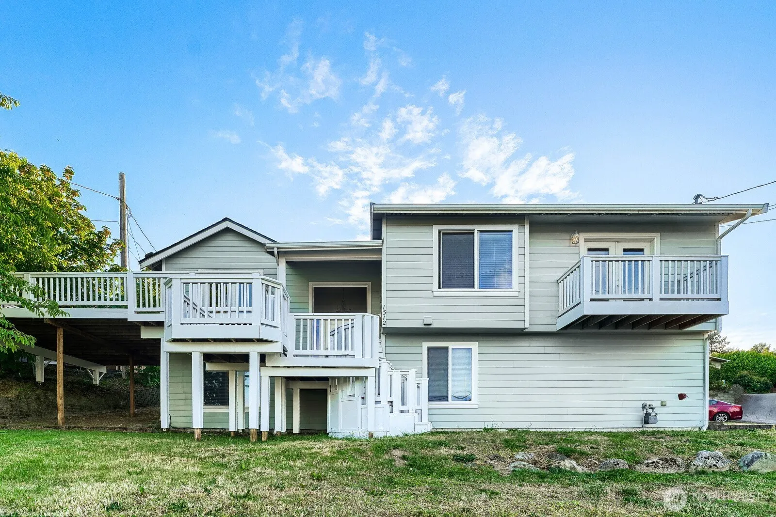 Property photo for 1312 Browns Point Boulevard, Tacoma photo 3