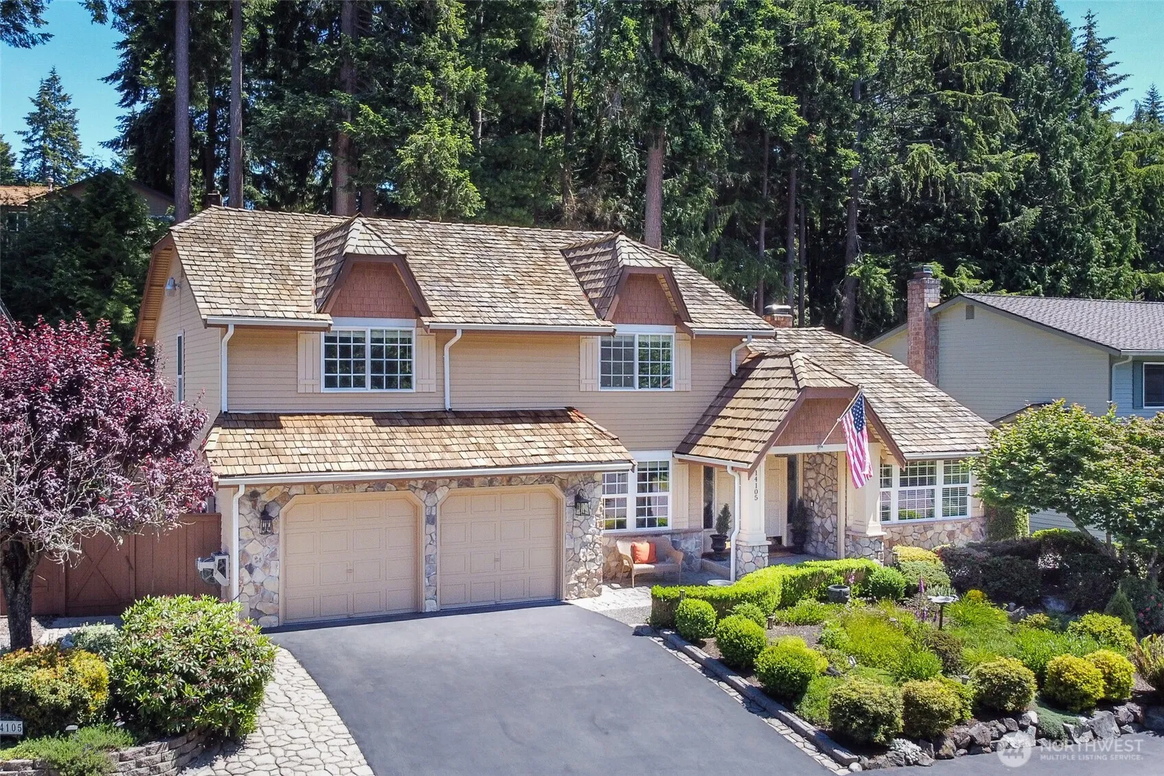 Property photo for 14105 64th Avenue W, Edmonds