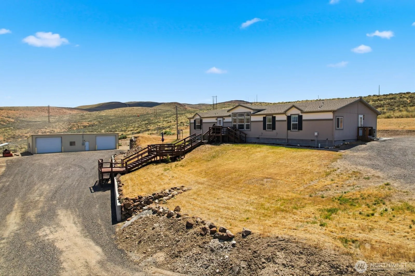 Property photo for 271 Paint Horse Road, Yakima