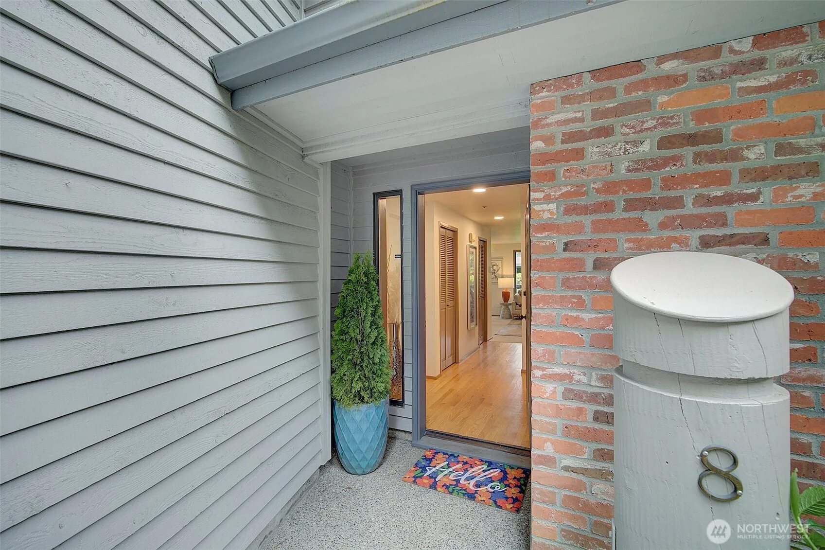 Property photo for 19616 61st Place Ne #8, Kenmore