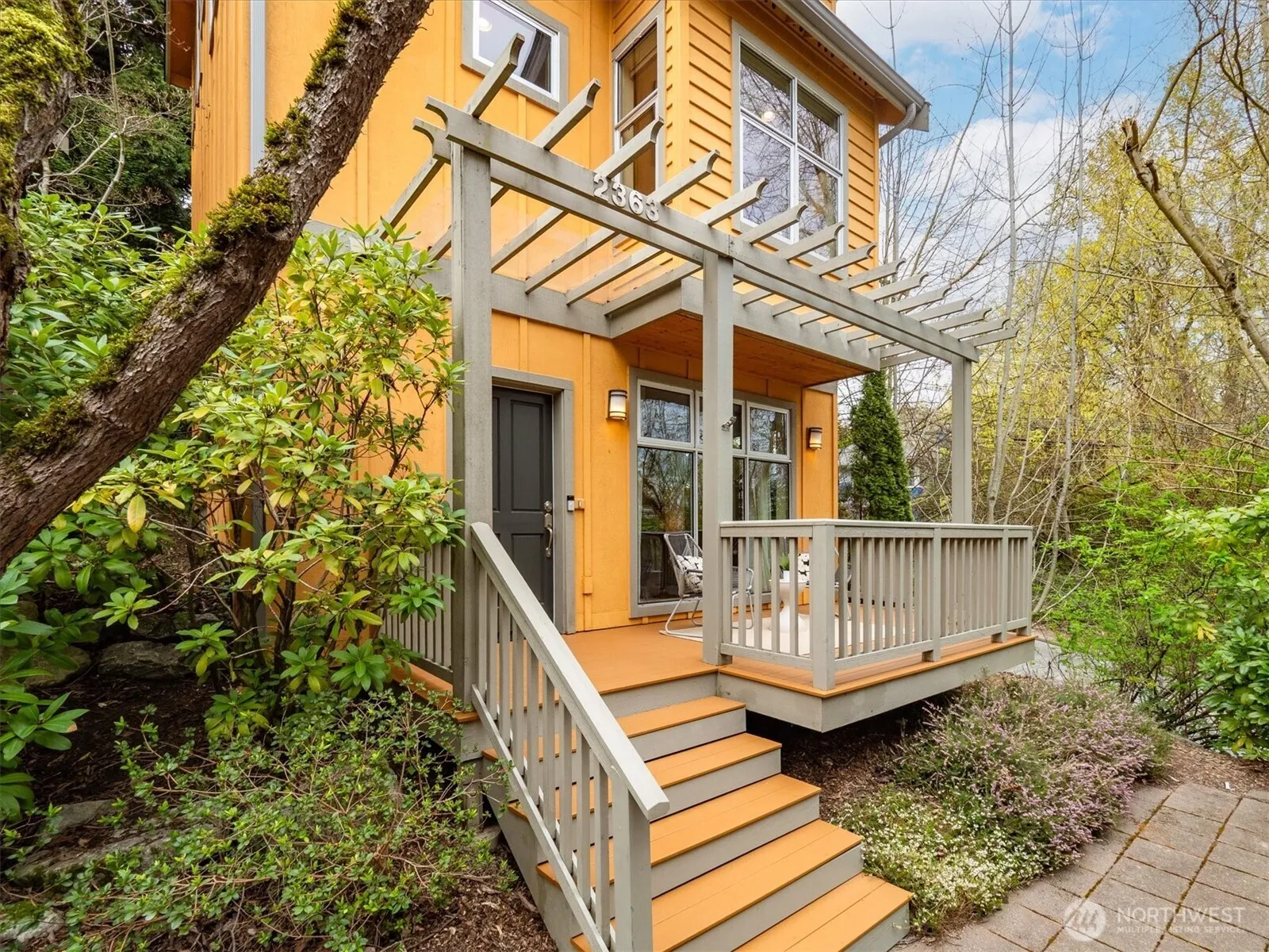 Property photo for 2363 S Mcclellan Street, Seattle