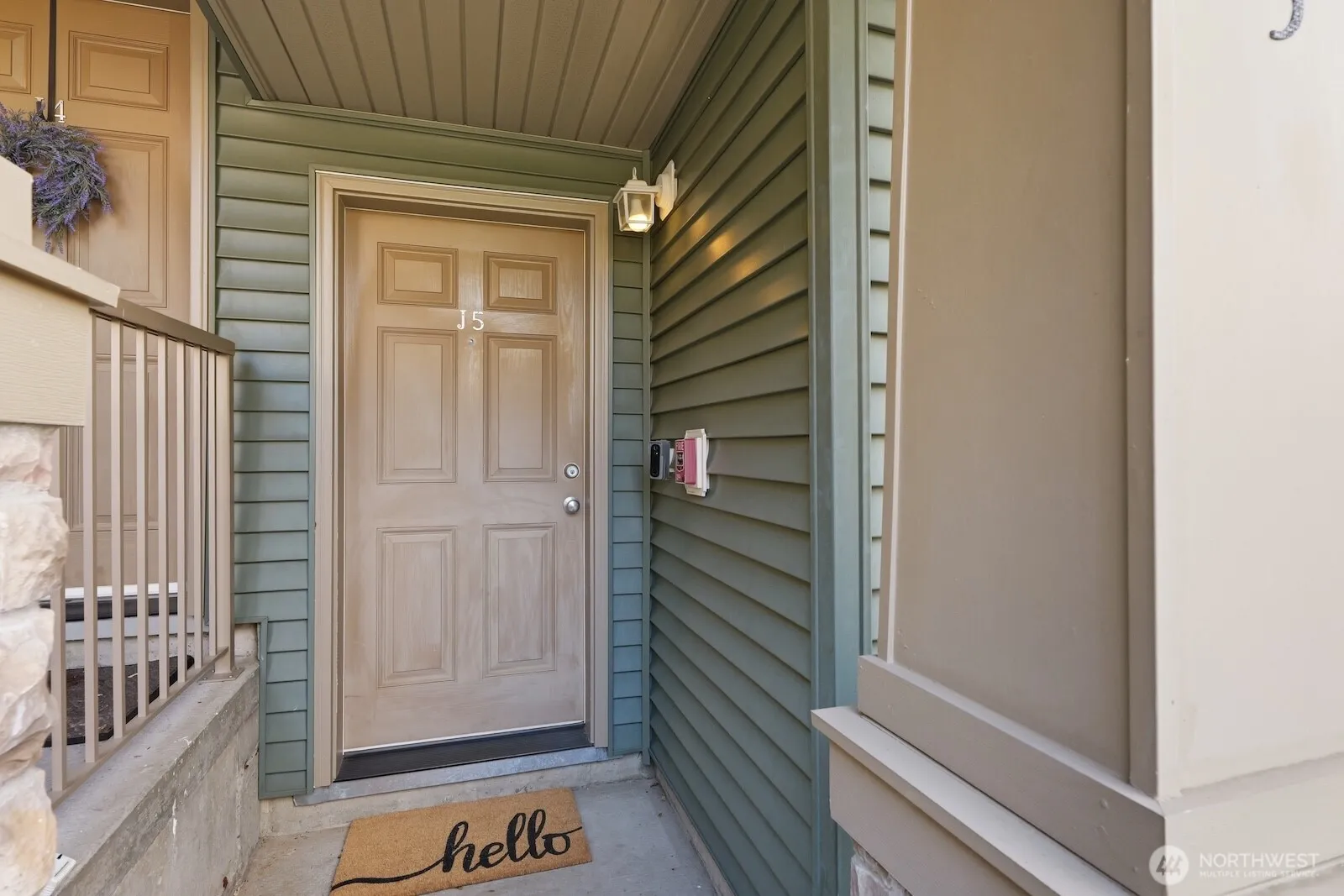 Property photo for 15325 Se 155th Place #j5, Renton photo 4