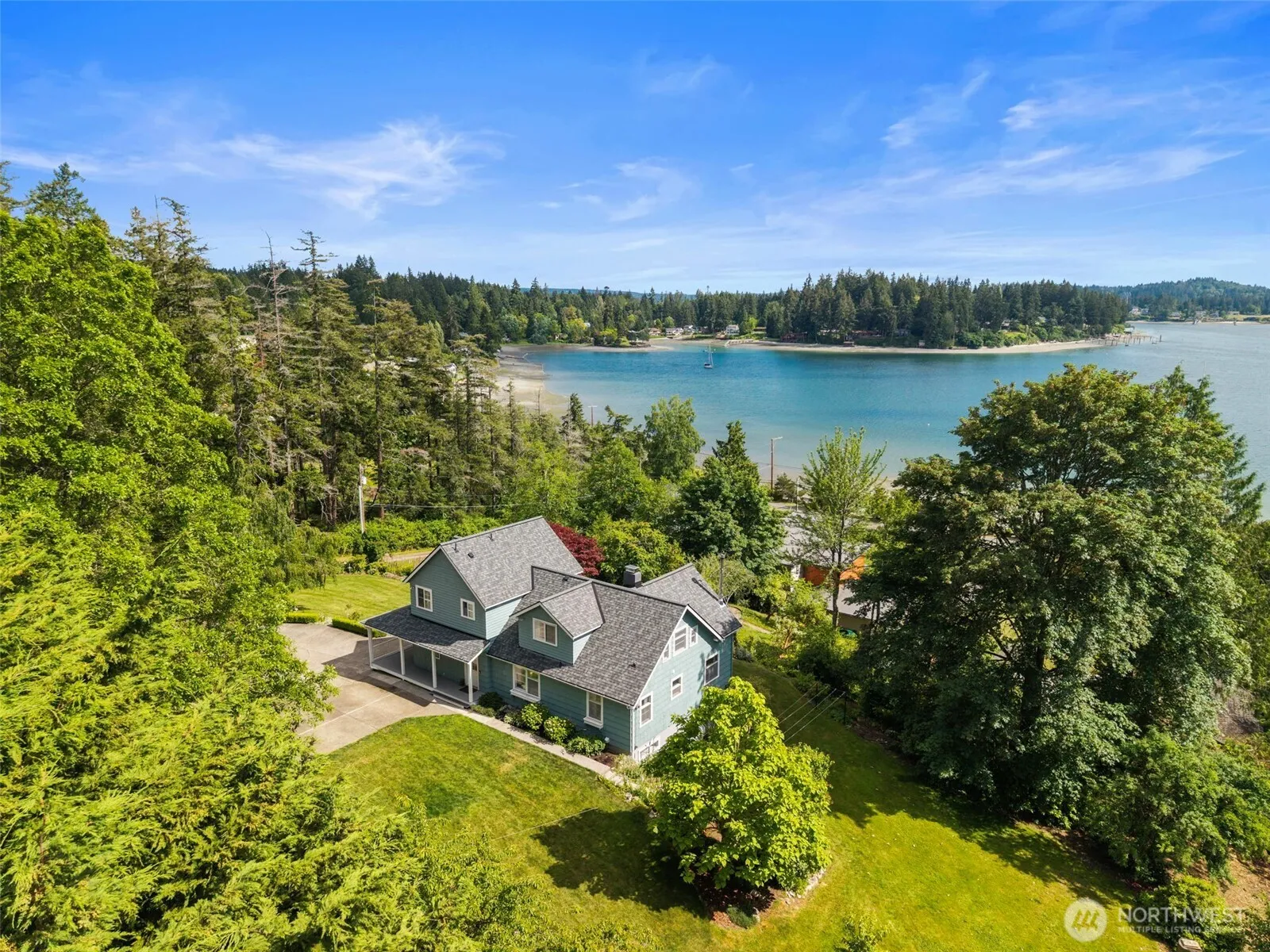 Property photo for 17164 Lemolo Shore Drive Ne, Poulsbo
