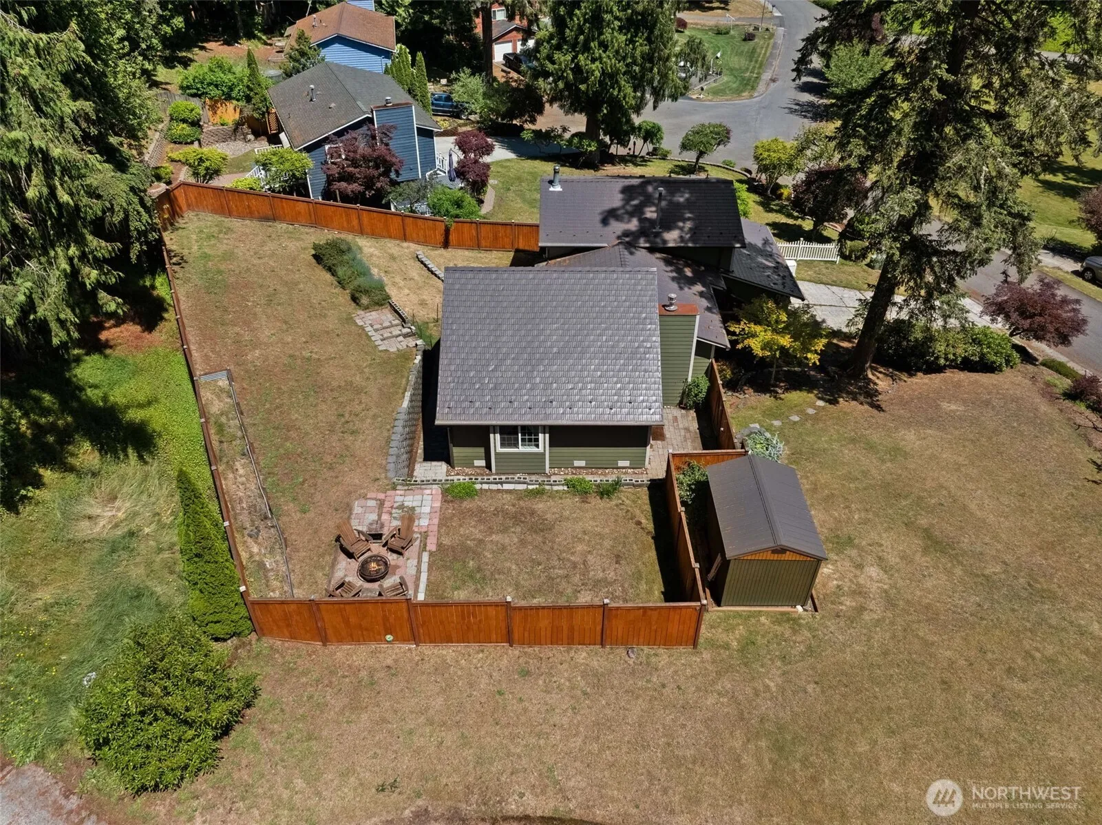 Property photo for 3963 Fischer Park Avenue Ne, Bremerton photo 4