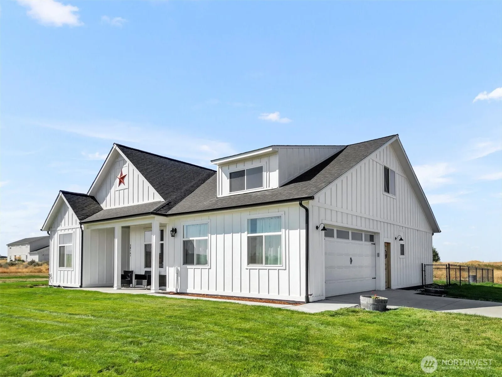 Property photo for 28141 Wild Rose, Davenport photo 2