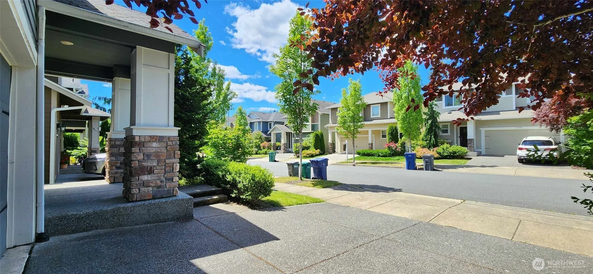 Property photo for 17309 40th Avenue Se, Bothell photo 5