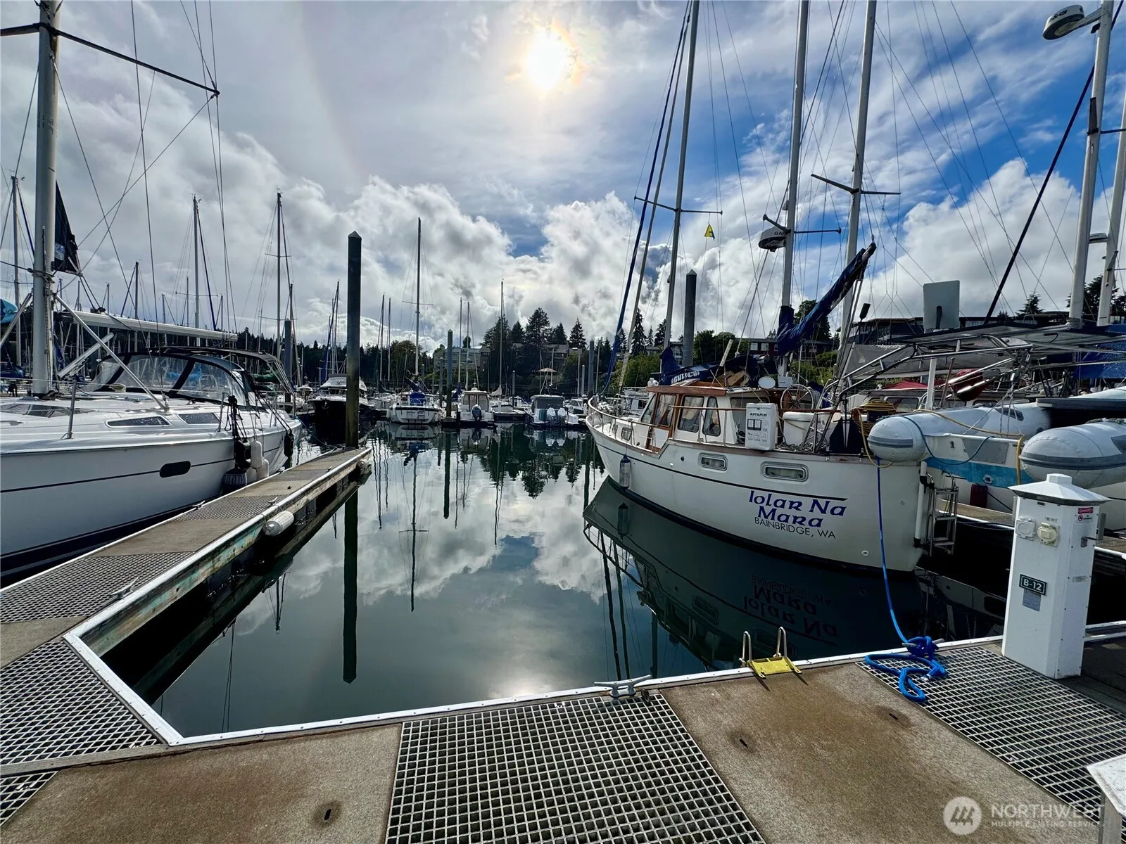 Property photo for 141 Parfitt Way Sw ##b12, Bainbridge Island photo 4