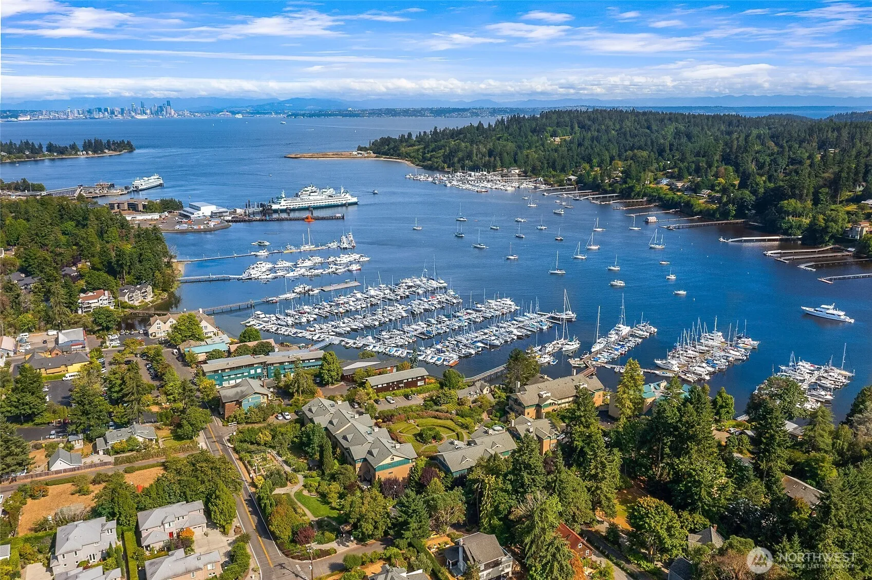 Property photo for 141 Parfitt Way Sw ##b12, Bainbridge Island photo 5