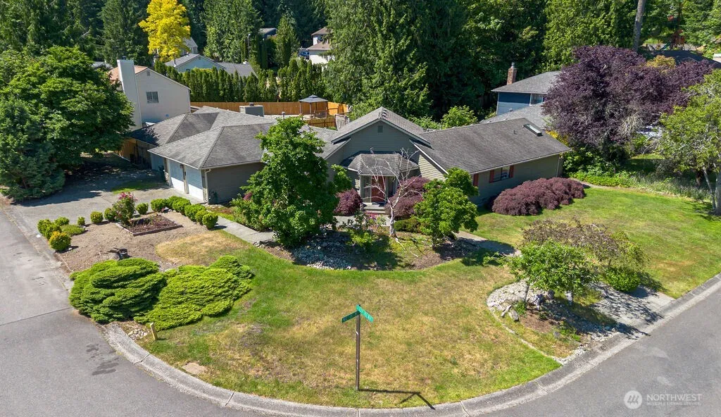Property photo for 1504 227th Place Ne, Sammamish