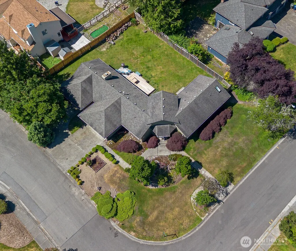 Property photo for 1504 227th Place Ne, Sammamish photo 3
