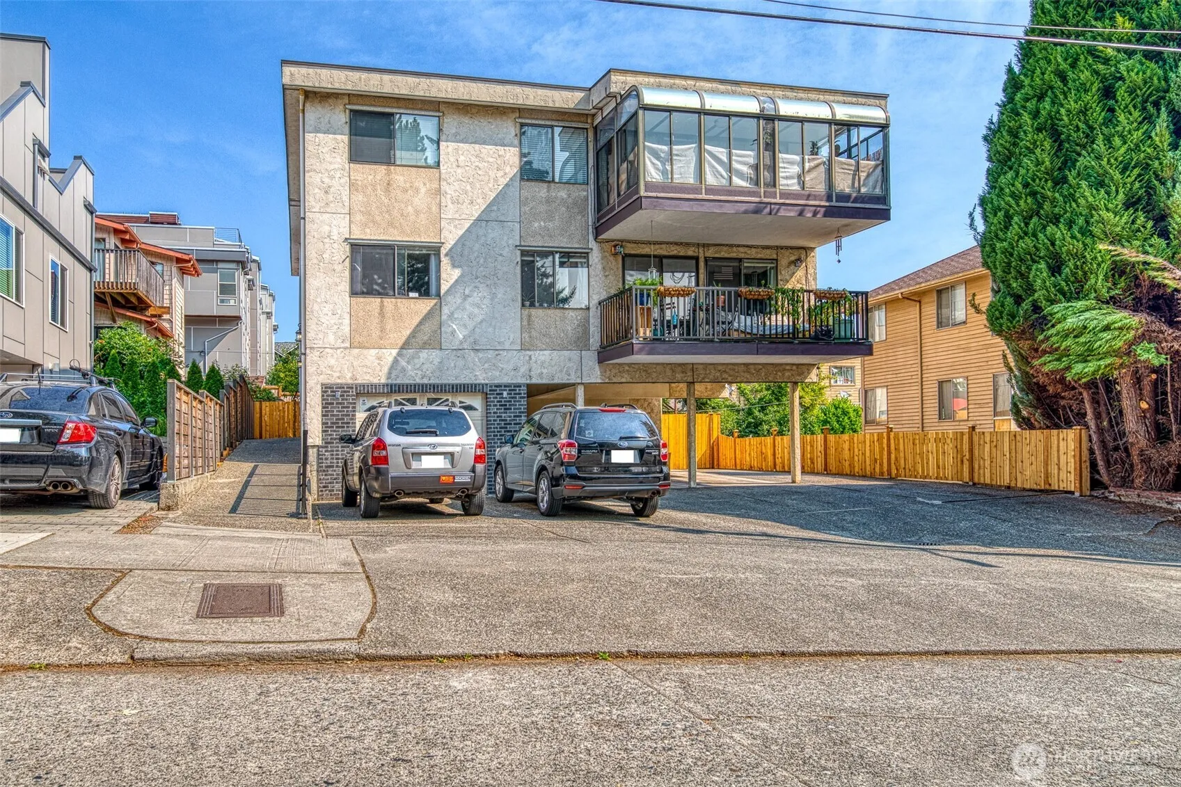 Property photo for 1006 N 43rd Street #201, Seattle