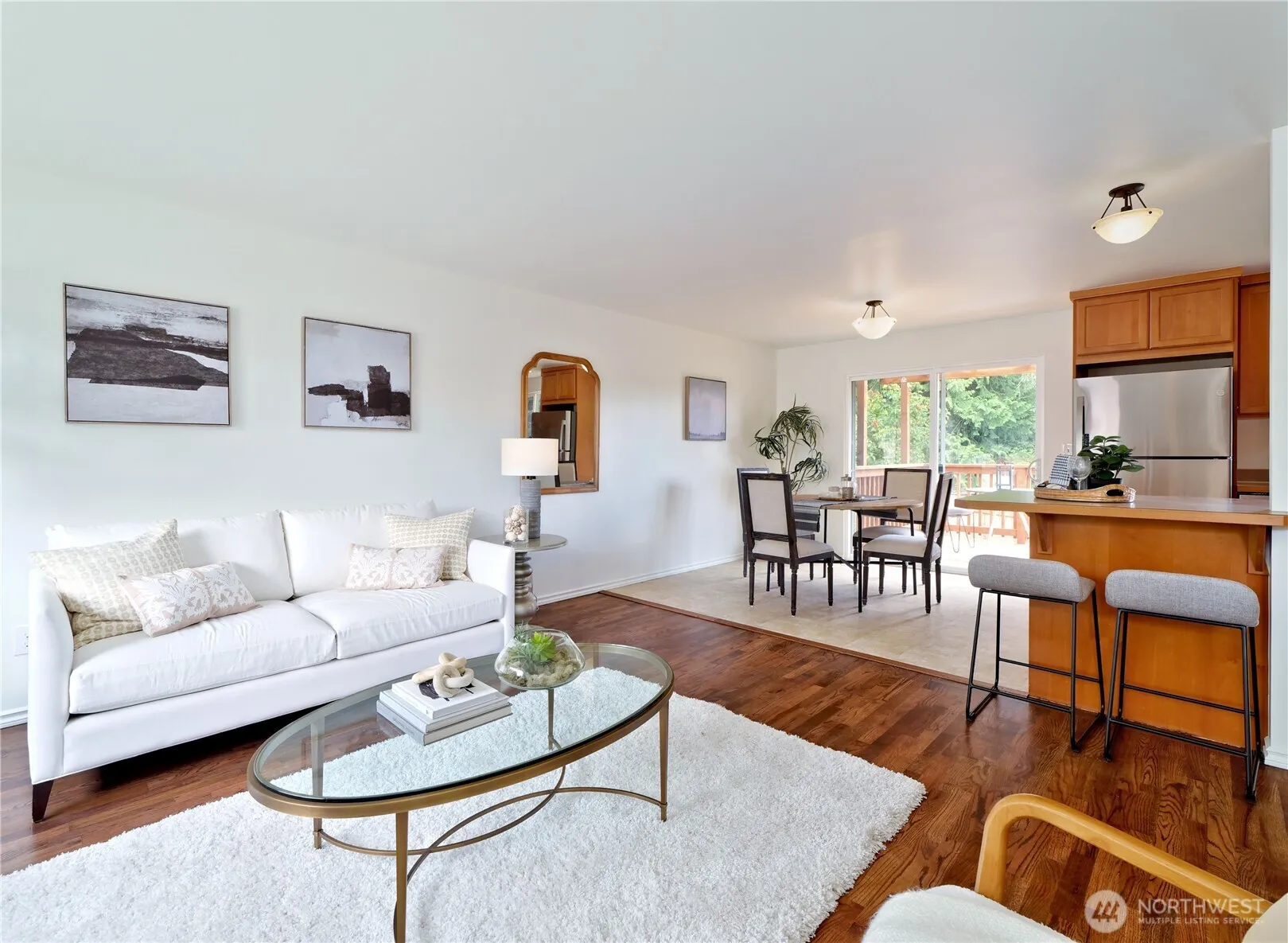 Property photo for 10417 Ne 142 Street, Kirkland photo 4