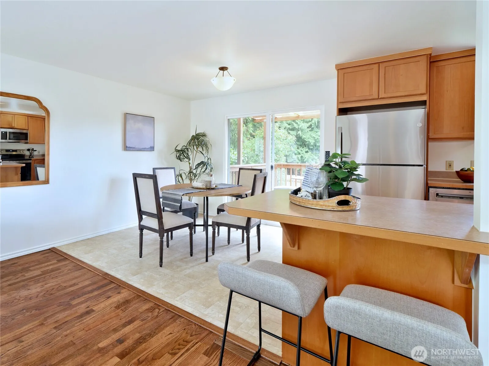 Property photo for 10417 Ne 142 Street, Kirkland photo 5
