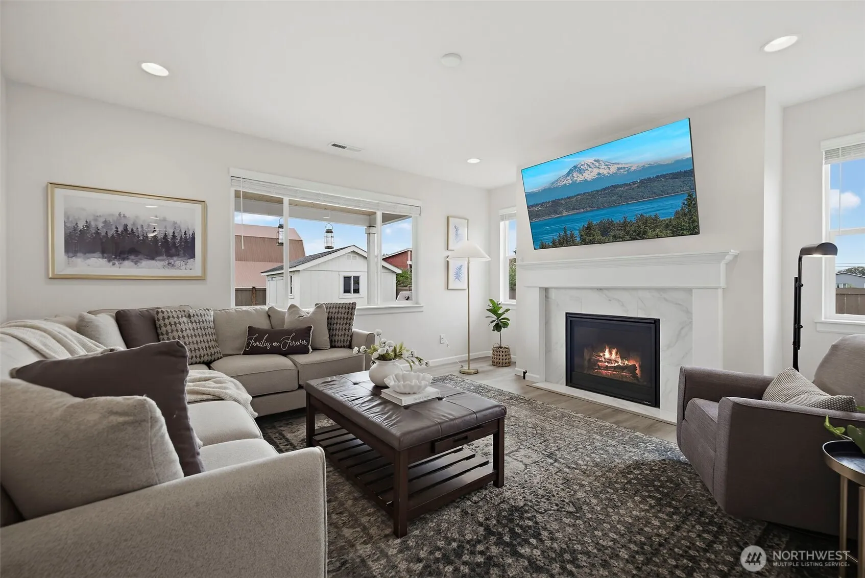 Property photo for 956 E Rawson Avenue, Buckley photo 4