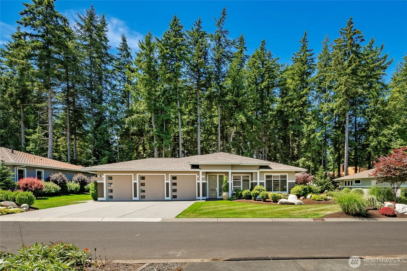 Property photo for 5475 Wood Duck Loop, Blaine