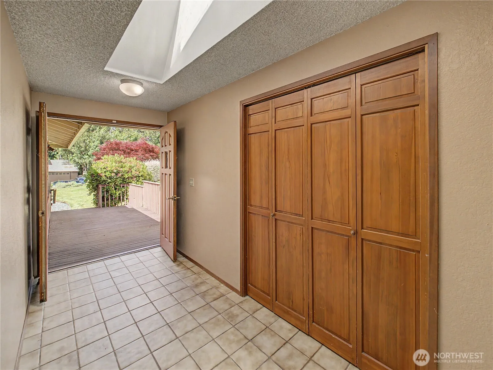 Property photo for 21327 Se 252nd Place, Maple Valley photo 5