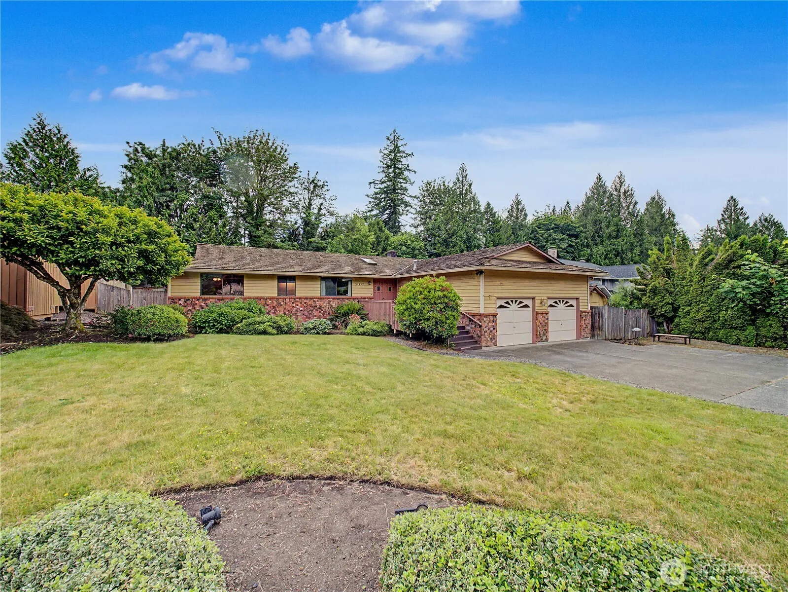 Property photo for 21327 Se 252nd Place, Maple Valley