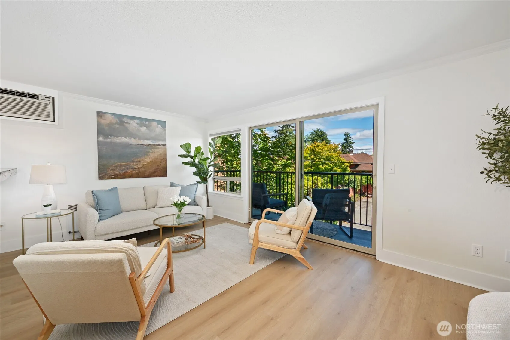 Property photo for 4219 Whitman Avenue N #4, Seattle photo 2