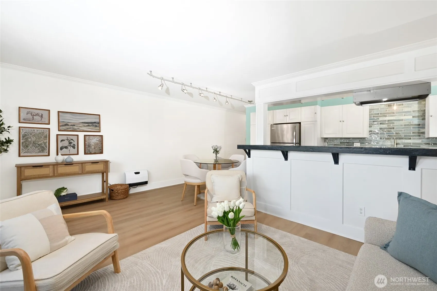 Property photo for 4219 Whitman Avenue N #4, Seattle photo 4