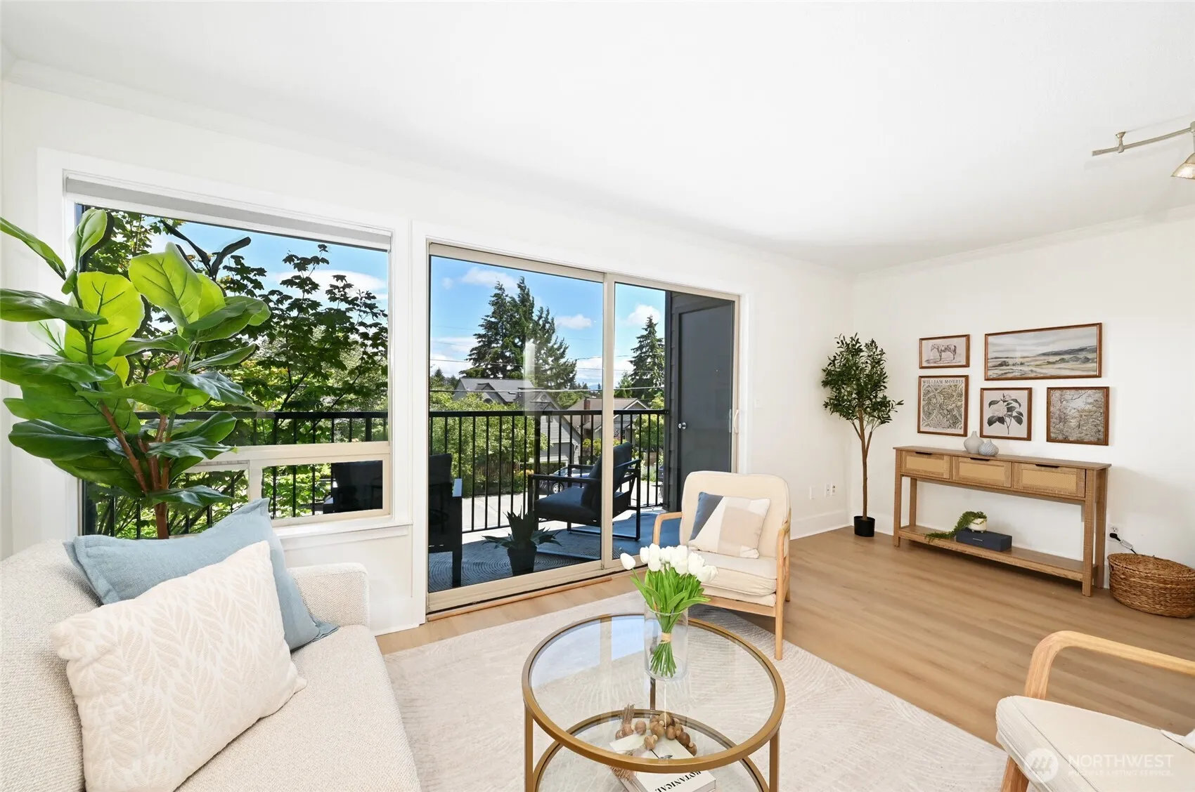 Property photo for 4219 Whitman Avenue N #4, Seattle photo 3