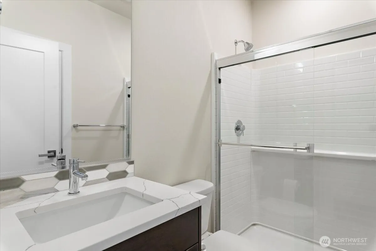 Property photo for 17921 Sunset Road, Bothell photo 5